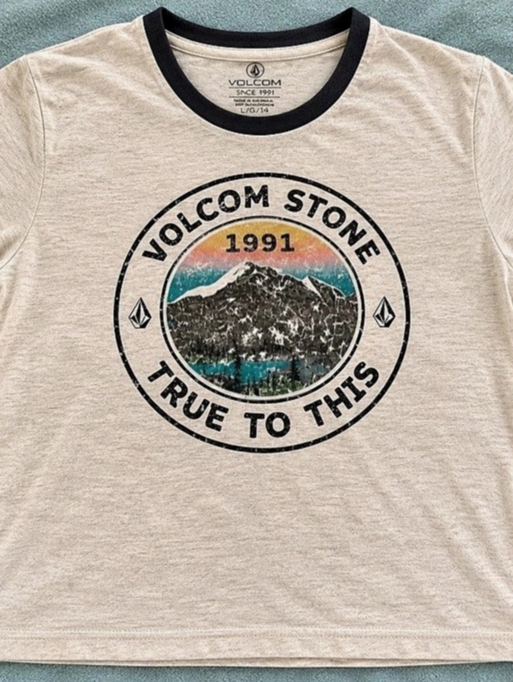 Volcom Stone True To This Mountain Graphic Ringer T-Shirt Women's Graphic Ringer